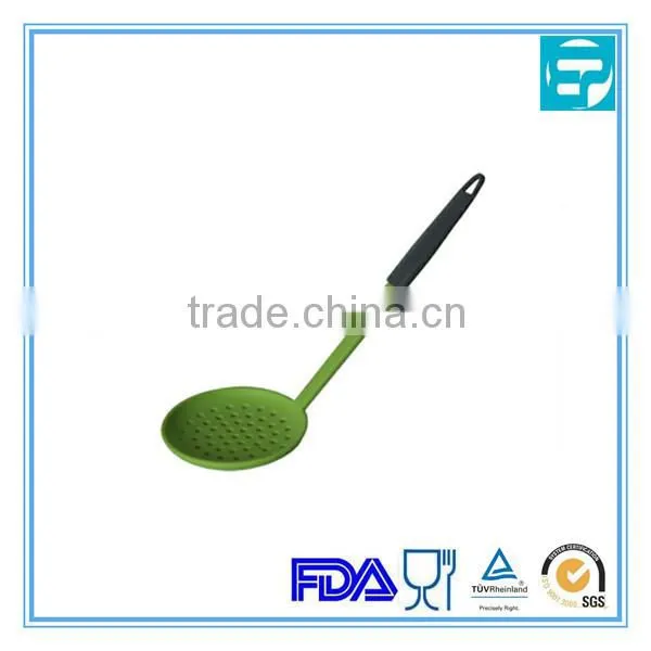 Hot product 8pcs nylon kitchen tools with unique handle