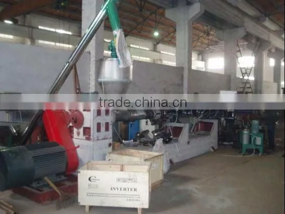 Waste PP non-woven bag recycling machine