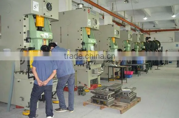 High quality EASTOPS touch advertising digital signage player , lcd screen digital display stand