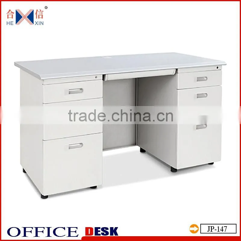 Modern executive office desk