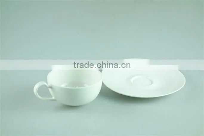 Ceramic porcelain white cup saucer set, bulk tea cups and saucers cheap, coffee cup and saucer