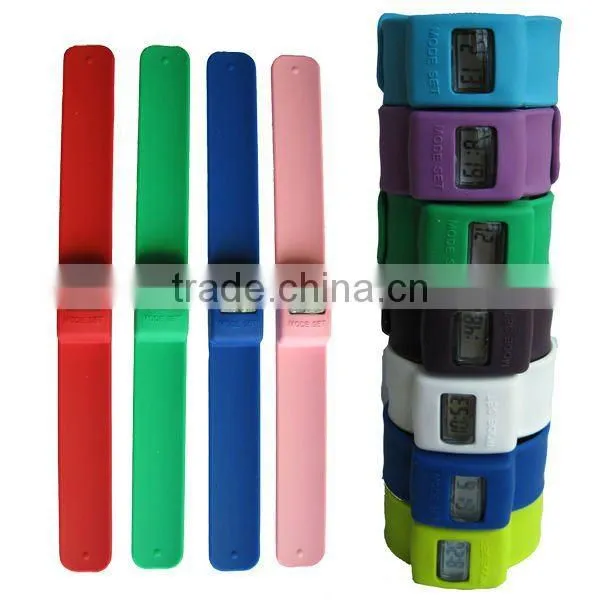 Silicone snap watch