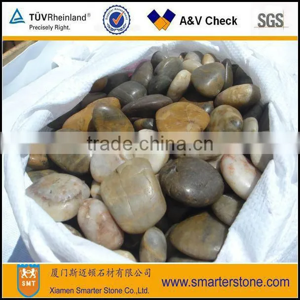 SMT White Polished Pebbles