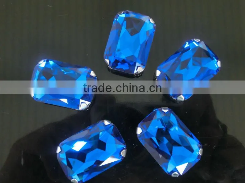 charming crystal earing pendant
