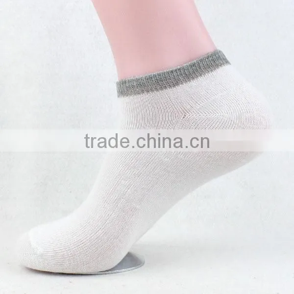 solid color cheap cotton boat men socks