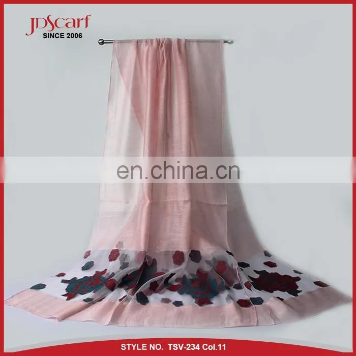Latest design great quality silk and wool feeling muslim lace scarf fashionable scarf