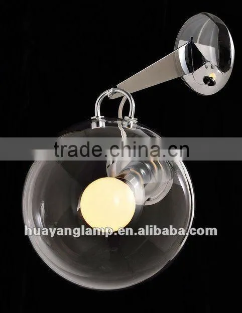 Modern wall lamp