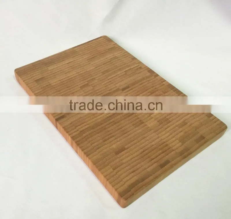 Bamboo Cutting Board w/magnets fixed