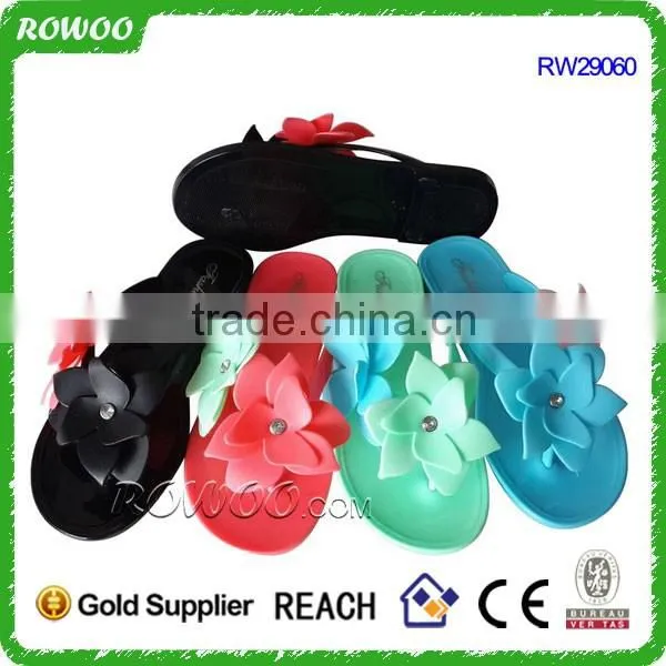 Fashion Beautiful flat jelly shoes with blooming flower jelly shoes