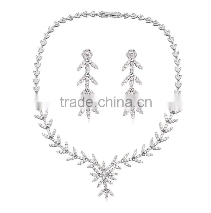 Dubai 18k Gold Jewellery wholesale Charm Women Jewelry Cheap Jewelry Set For Wedding