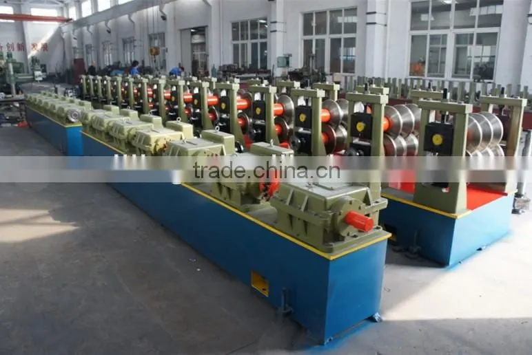Freeway guardrail forming machine /2-wave and 3-wave highway guardrail forming machine