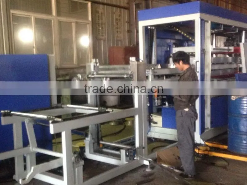 China siding panel forming machine