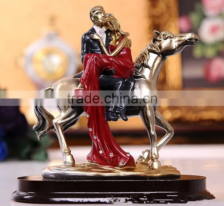 Resin craft couples dolphins, resin statues