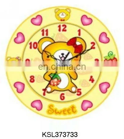 lovely decorative plastic wall clock