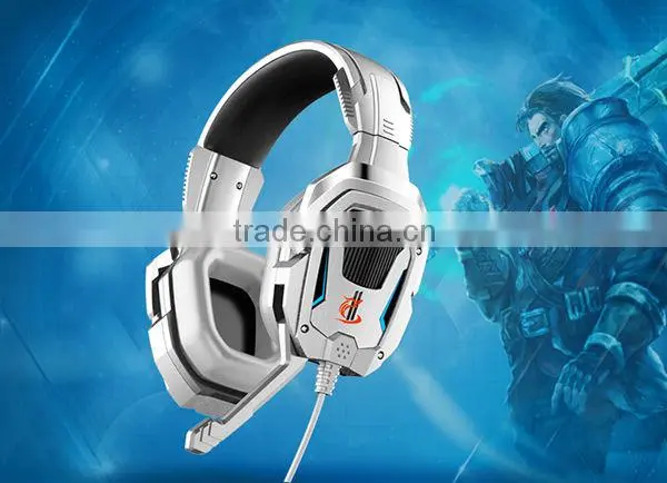 2016 professional lead light retracatble microphone gaming headset with best price