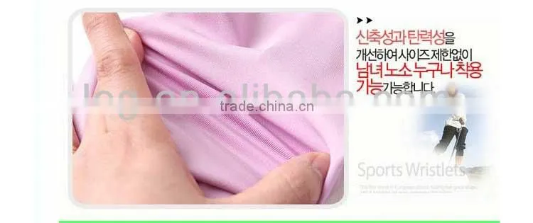 Anti-Slip Grip Stretch Outdoor Sport UV Sun Protection Full Arm Cover with Thumb Hole Arm Sleeve