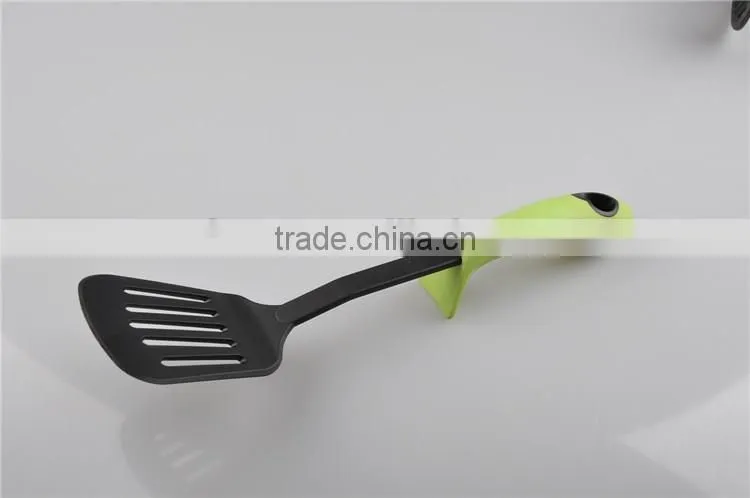Mixing tools in the kitchen