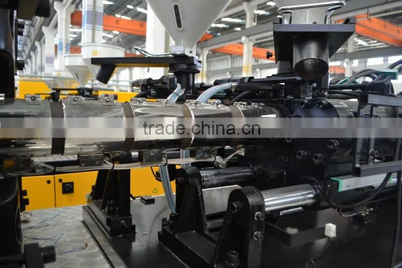 Automatic Pet Bottle Preform Injection Blow Molding Machine