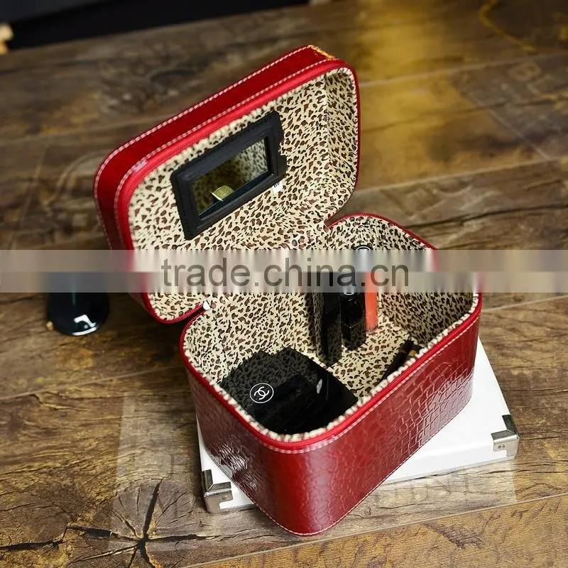 Ladies cute big size hard pu storage cosmetic powde makeup case