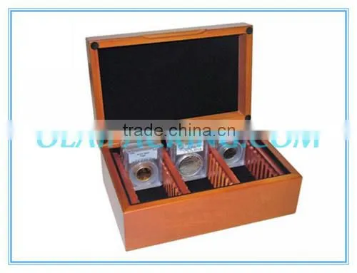 Acrylic World Cup Trophy 2 Medals Packaging Wooden Medal Box