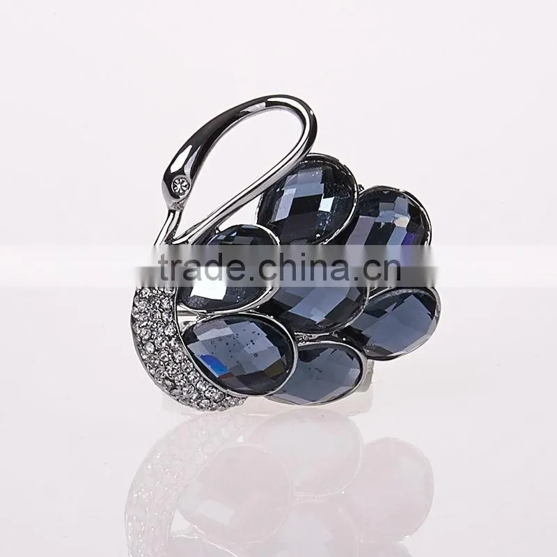 vintage brooch
