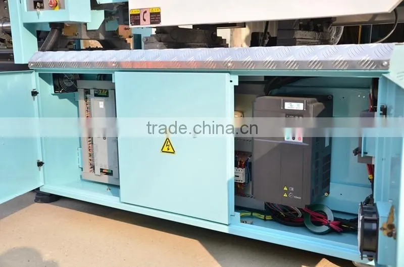 Injection Molding Machine