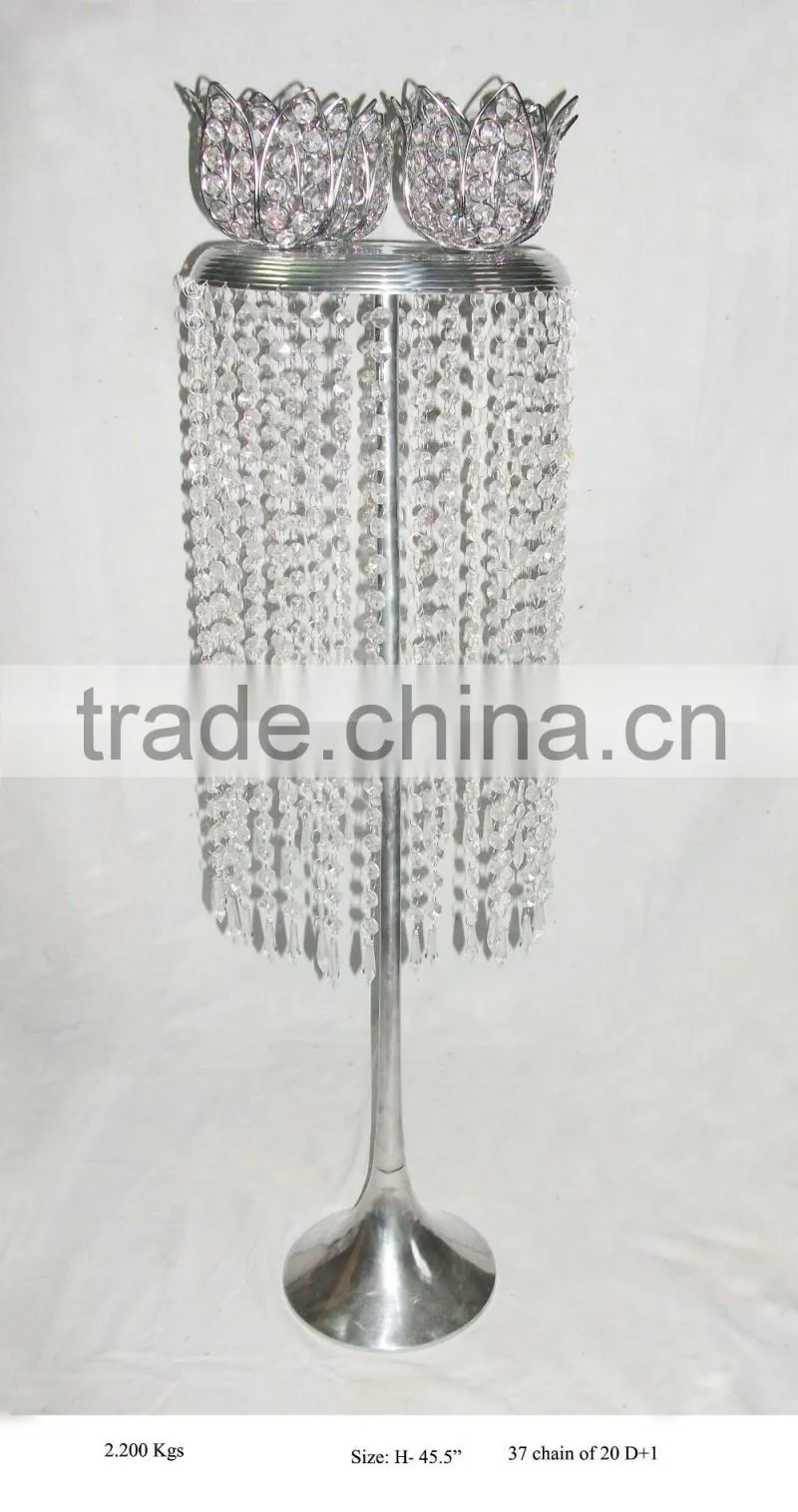 Wedding centerpiece decorated with crystal