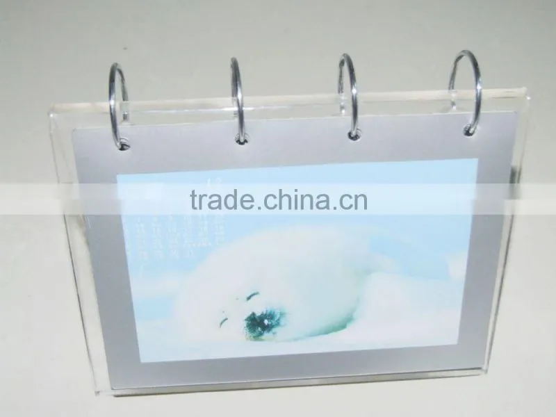 desk calendar with photo frame