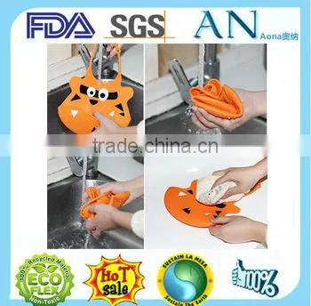 Unisex Washable Eco-friendly Silicone Bibs for Baby