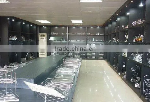 2016 Mannufacturer china kitchen metal pull out hanging basket