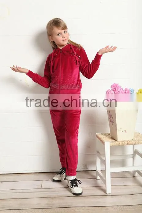 Customized velour winter girl's set cheap china wholesale kids clothing