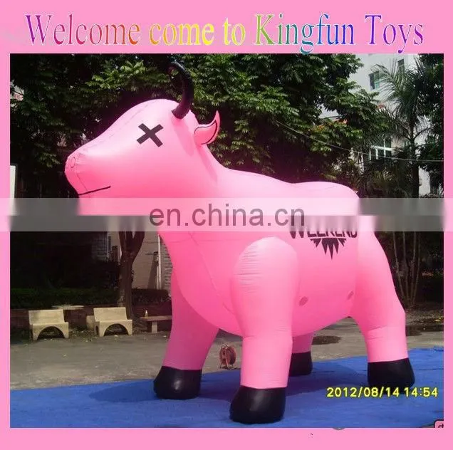 Customized outdoor helium air shark model