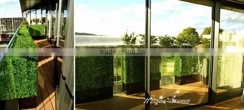 PE Material and Artificial Topiary Hedge Plant Type Milan Grass mat