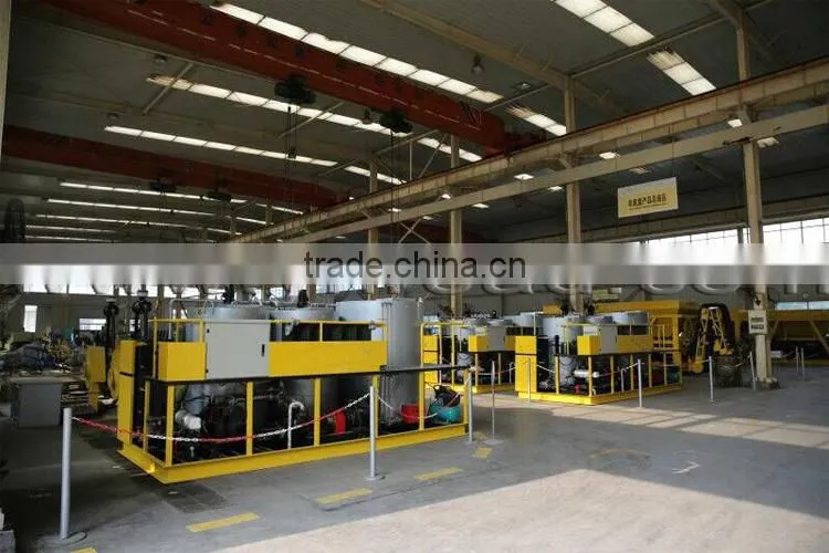 Road machines synchronous chip sealer