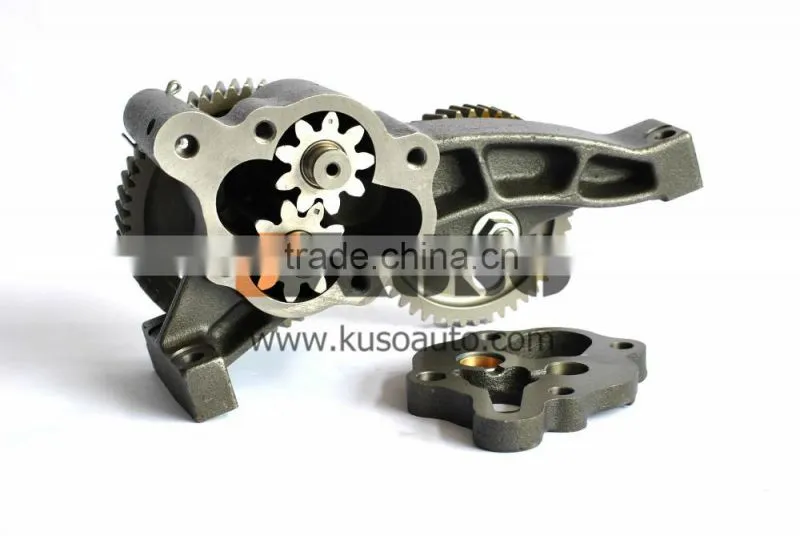 oil pump for Mitsubishi fuso mixer truck or dump truck 8 cylinder FV415 8DC9