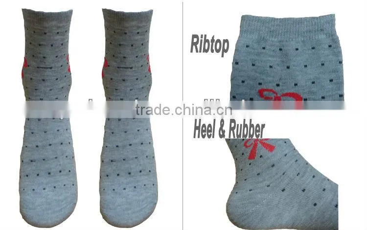 China new fashion design socks ladies custom crew socks