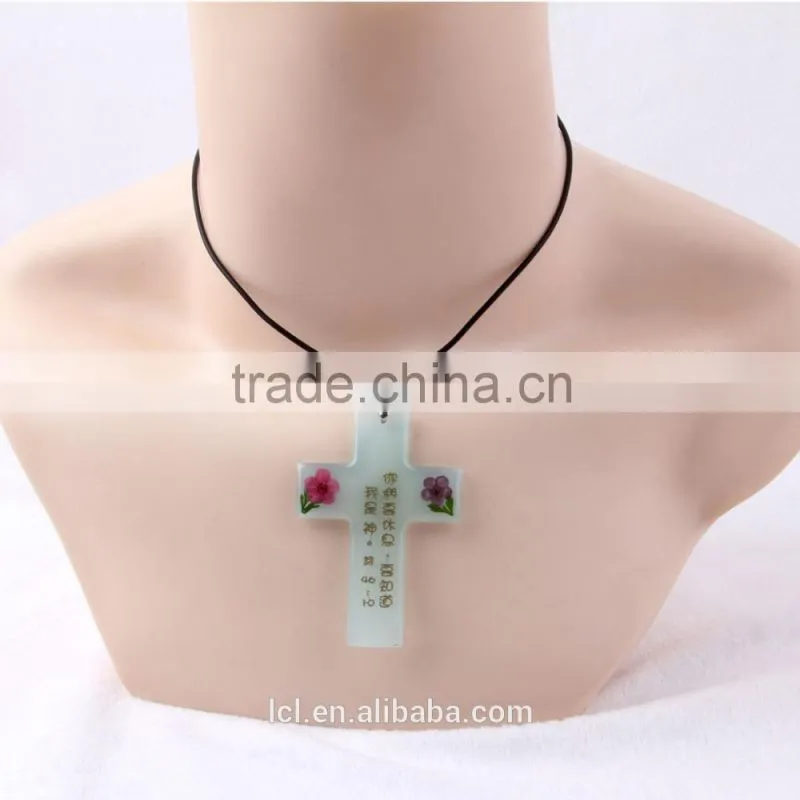 New arrival fashion jewelry lucky cross handmade girl believe god religious necklace plastic cross with God bless necklace