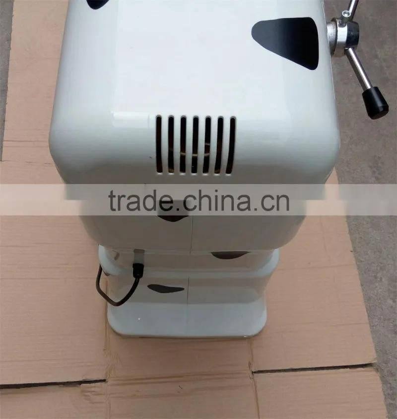 Shaved ice shavers for commercial