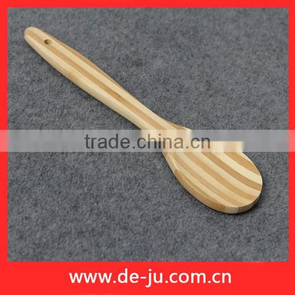 Kitchen Utensils Slotted Curved Bamboo Frying Spatula