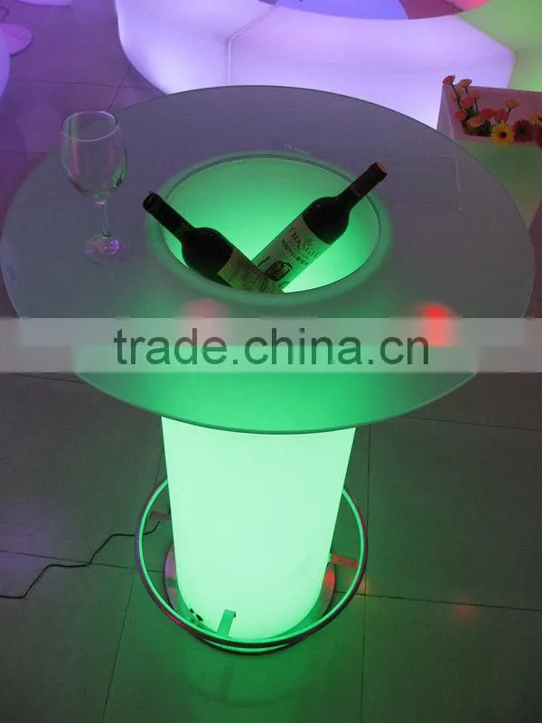 Modern elegant led cocktail table with ice bucket in the middle