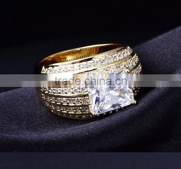 China Factory Price Pave Setting CZ Luxury Marriage Gift 18K Gold Ring Jewelry Plated
