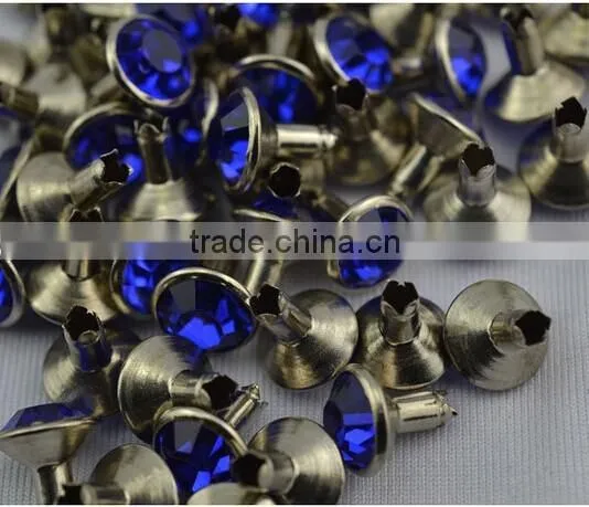 Preset crystal rhinestone rivet for leather and shoes