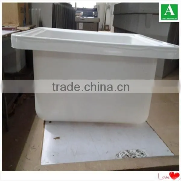 Vacuum formed black ABS water tank