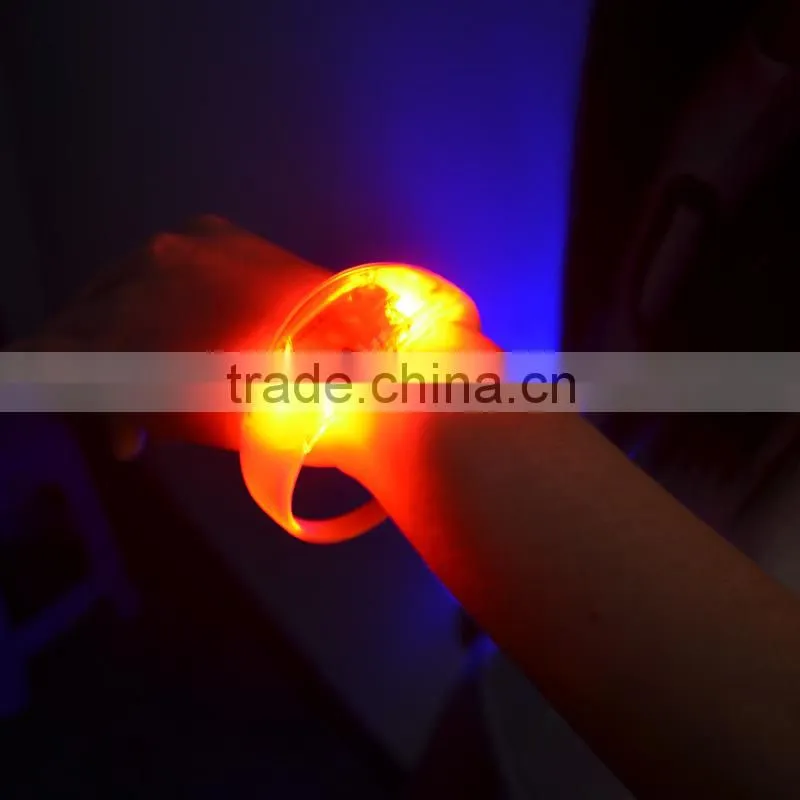 Camouflage silicone luminous bracelet,Remote control models,silicone lovers luminous bracelet
