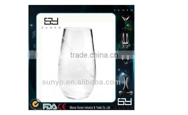 Elegance Popular Customized Embossed Transparent Glass Vase