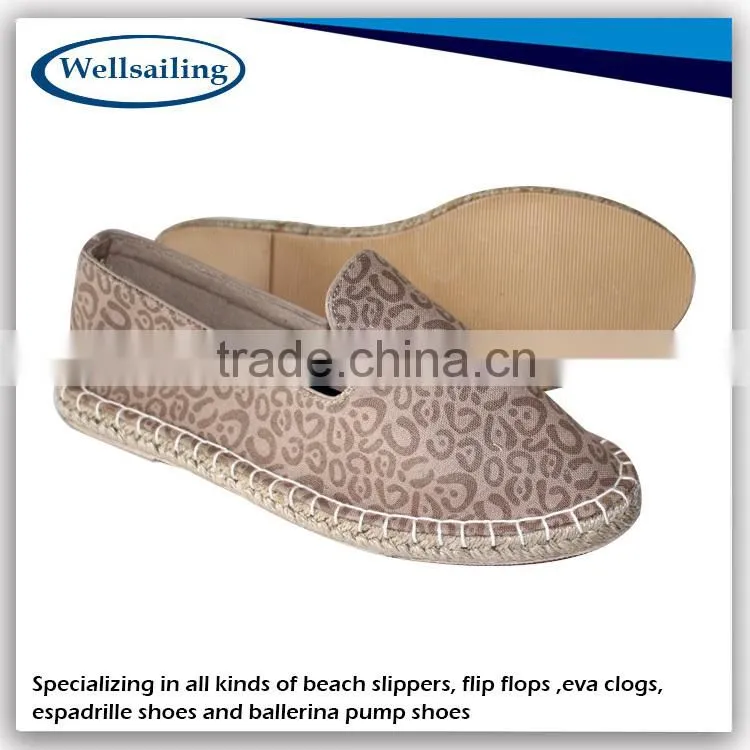2015 Hot selling Customized design EVA garden shoe