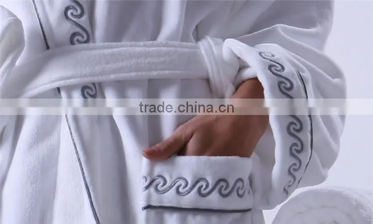 LinenPro Wholesale 5 Star Hotel Bath Robe Kimono Satin Robe