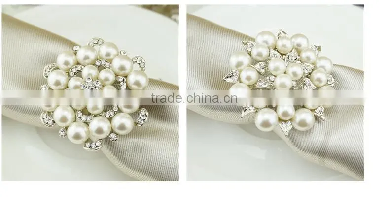 New Diamond pearl Napkin Ring Serviette Holder Wedding Banquet Dinner Decor Favor