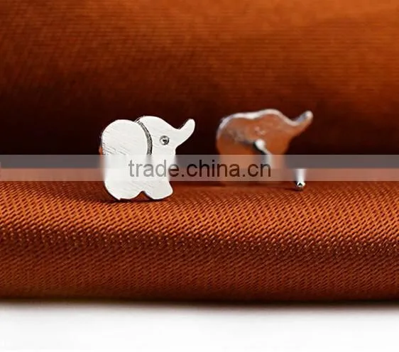 925 Sterling Silver Cute Lovely Elephant Animal Post Stud Earring