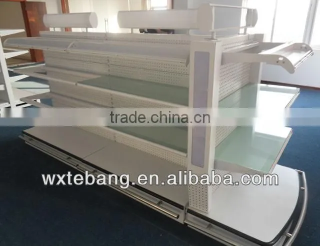 chain store supermarket shelf